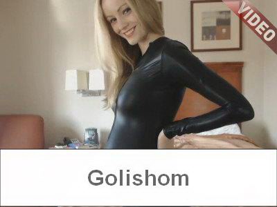 Голая беременная жена разделась перед камерой