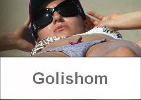 Засветы трусиков на пляже