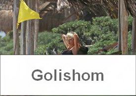 Каролин Вриланд - засветилась топлес на пляже