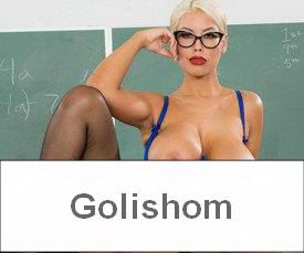 Женщины в чулках, но без трусов