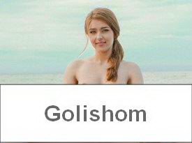 Нудистки раздвигают ножки