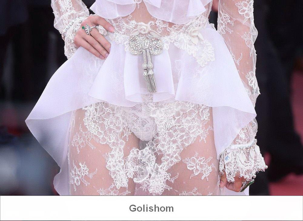 Сара Сампайо всех удивила на Каннском фестивале Сара Сампайо всех удивила на Каннском фестивале