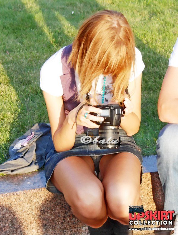 Фото по теме Классные девки в парке в слишком коротких юбках Фото по теме Классные девки в парке в слишком коротких юбках