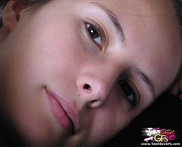 Приватные фотки голых девушек дома